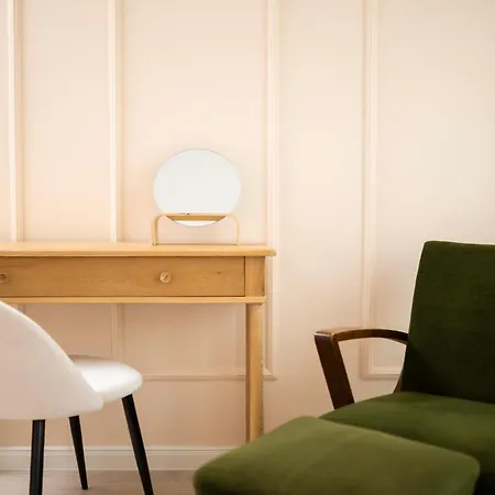 21 Vitosha Hills View דירה היסריה