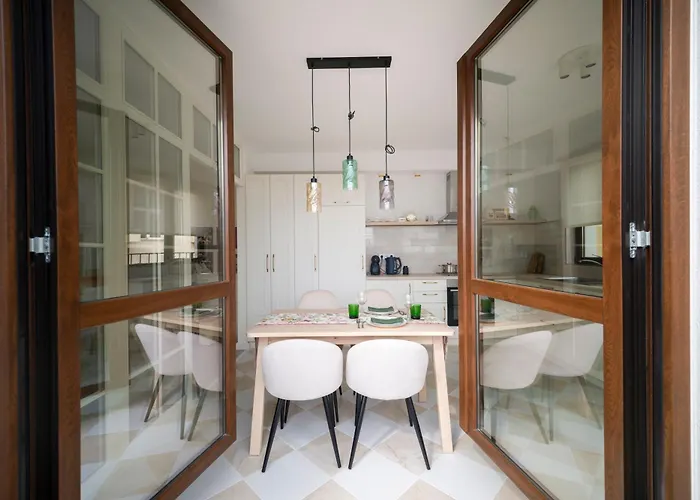 21 Vitosha Hills View *